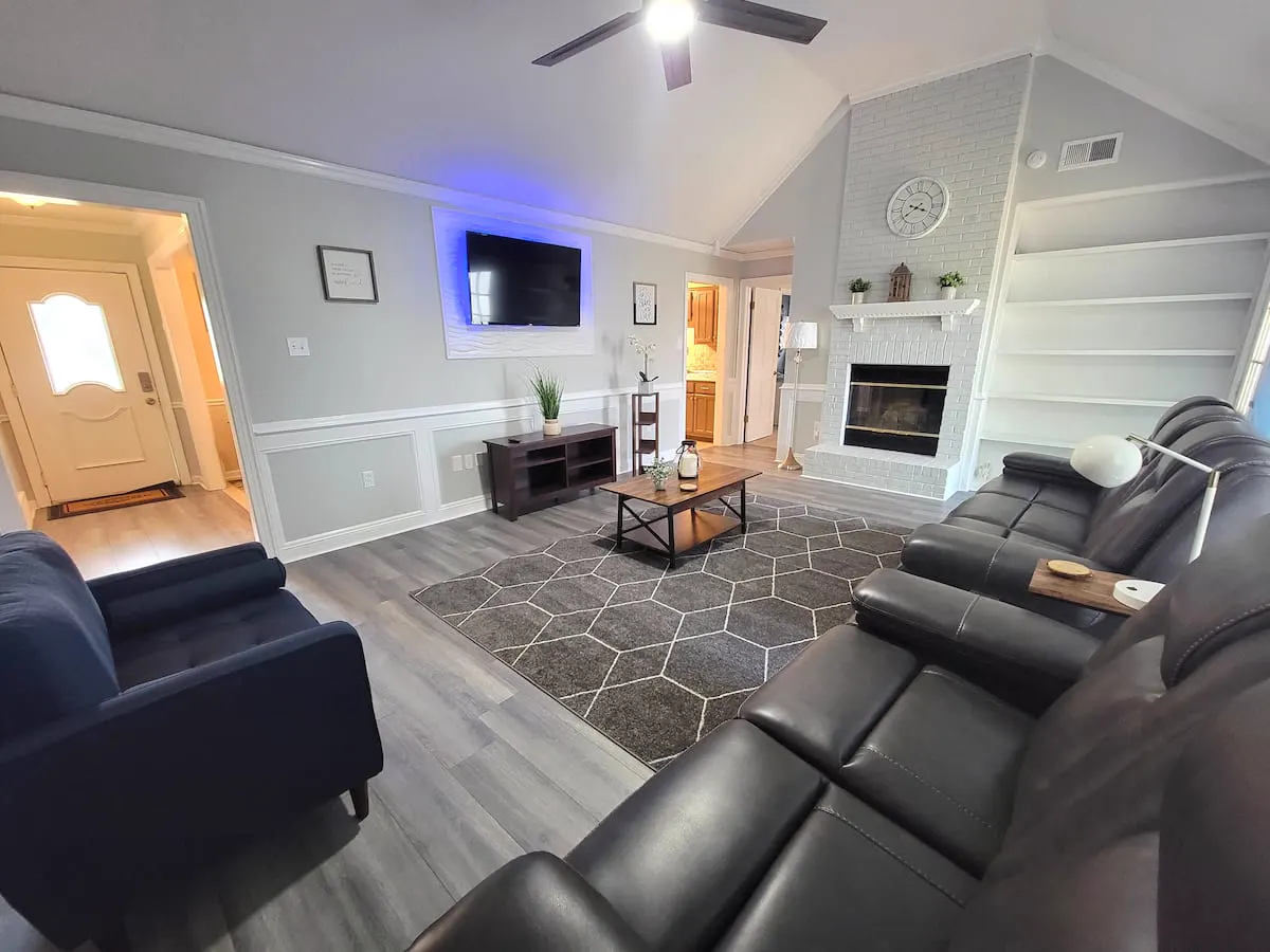 Modern Oasis family room